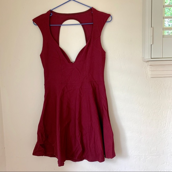 TOBI wine/maroon skater sweetheart mini dress - Picture 3 of 10